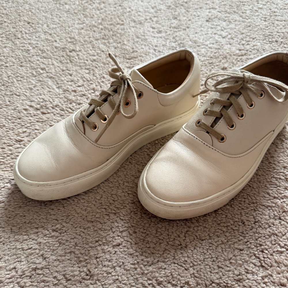 Nisolo Elayna Sneaker, Bone